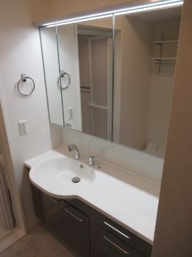 セジュールドソレイユ　洗面設備　洗面