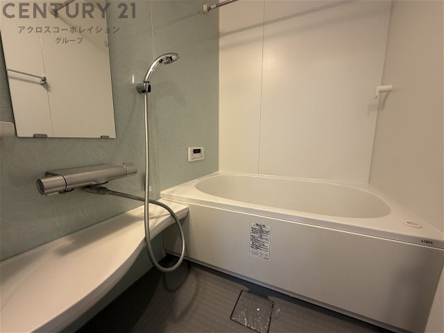 バス・シャワールーム　きれいなお風呂です