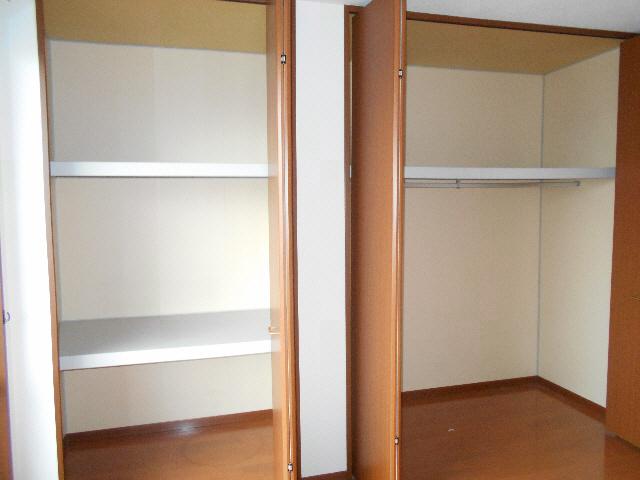 収納　他号室の写真になります。