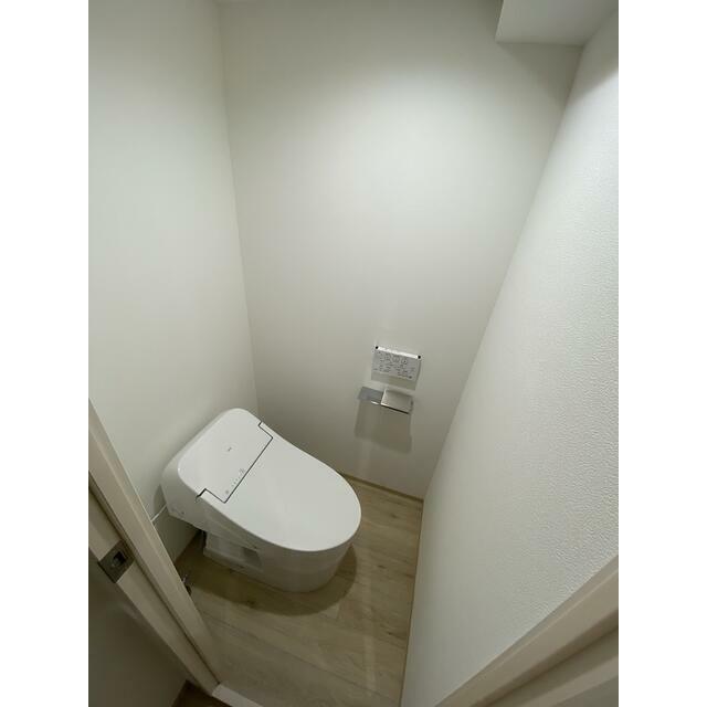 トイレ　ルーナクレシェンテ日暮里　荒川区東日暮里6