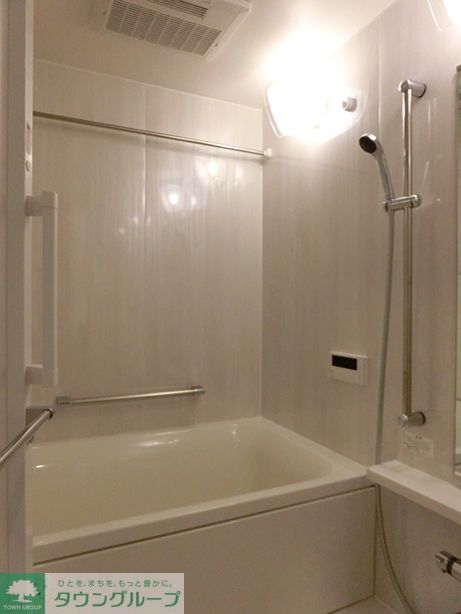 バス・シャワールーム　バス