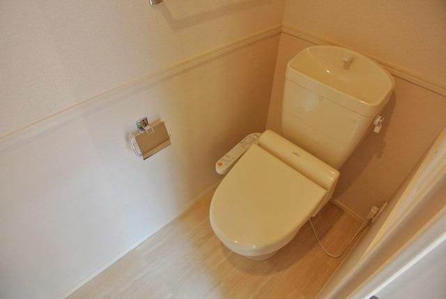 トイレ　☆温水洗浄便座☆