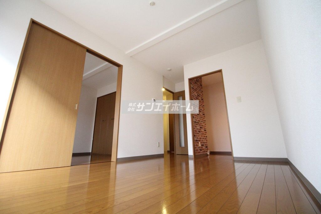 居室・リビング　同仕様