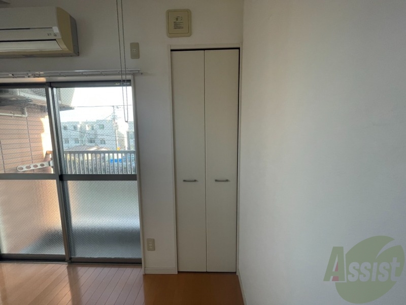 収納　こちらがお部屋の収納です。あるととても助かりますよね。