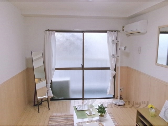 居室・リビング　洋室