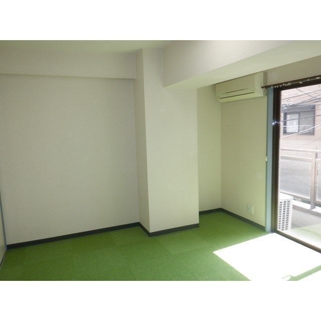 居室・リビング　居間です