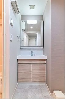 洗面設備　洗面所です