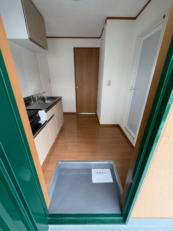 玄関　※他部屋参考写真