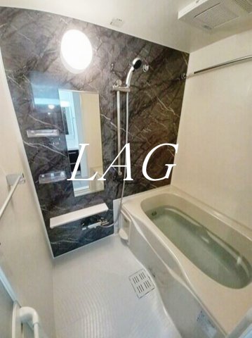 バス・シャワールーム　お風呂です。