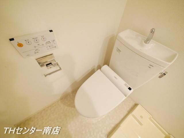 トイレ　同シリーズ