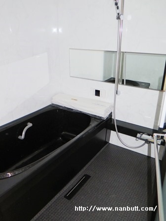 バス・シャワールーム　浴室乾燥機・追い焚き機能付きバス