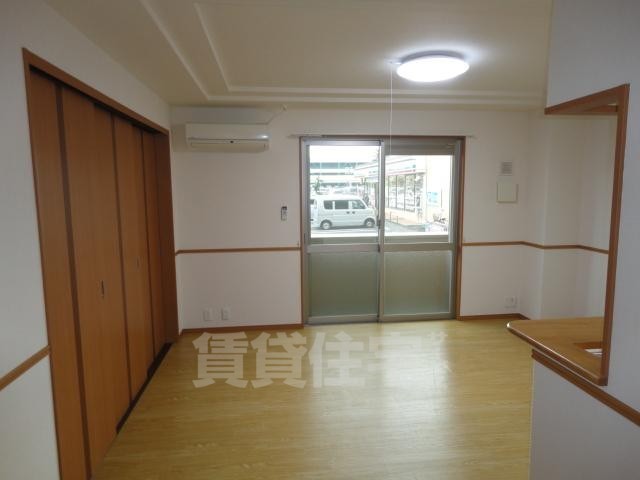 居室・リビング　リビング