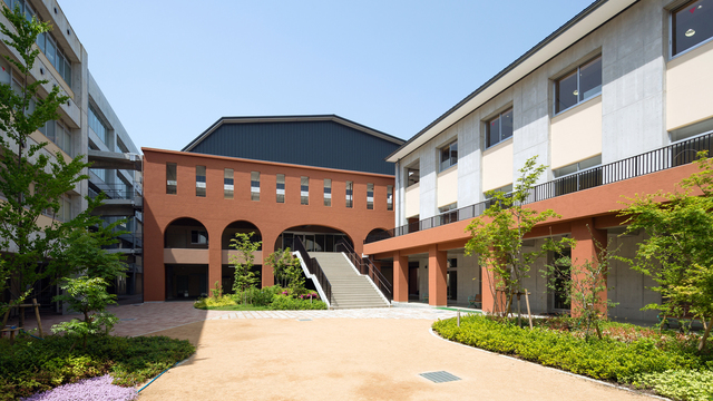 高校・高専　神戸市立葺合高校（高校・高専）まで638m