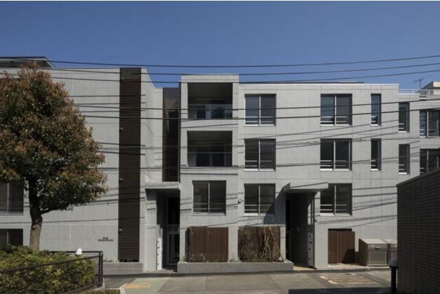 建物外観　落ち着いた雰囲気の外観です