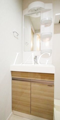 洗面設備　洗面台です。