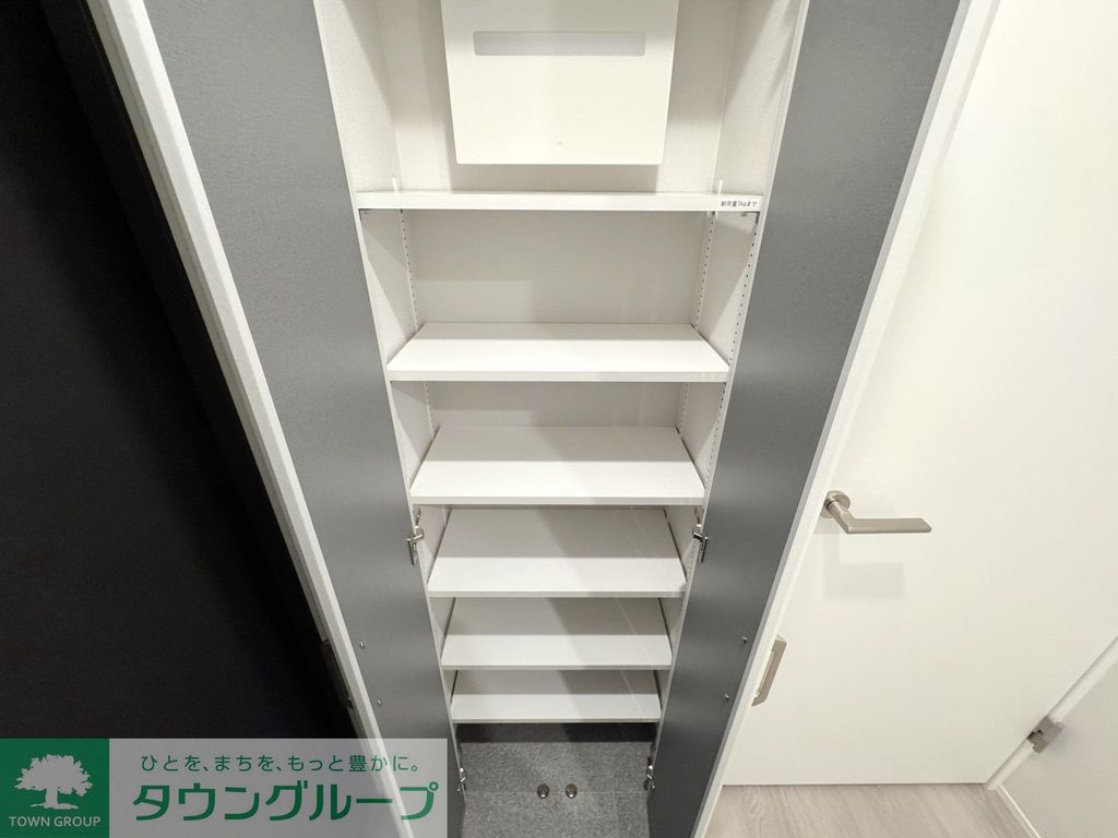 収納　玄関