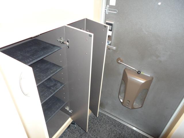 玄関　玄関（イメージ）