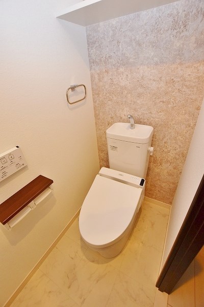 トイレ　★温水洗浄便座トイレ★