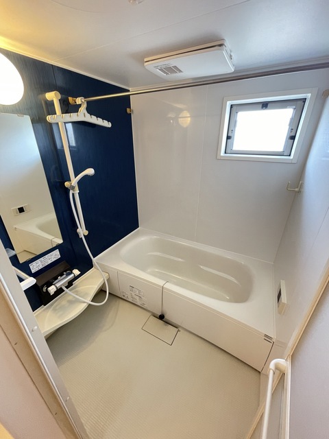 バス・シャワールーム　別部屋参考写真です