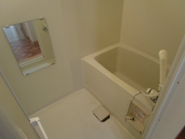 バス・シャワールーム　日々の疲れを癒すお風呂付です