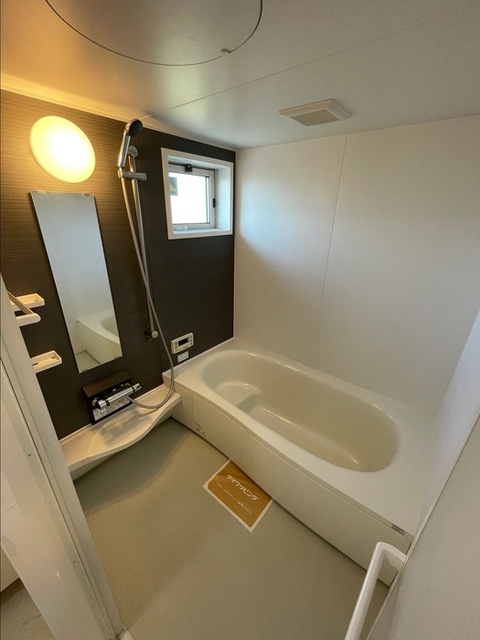 バス・シャワールーム　一坪風呂