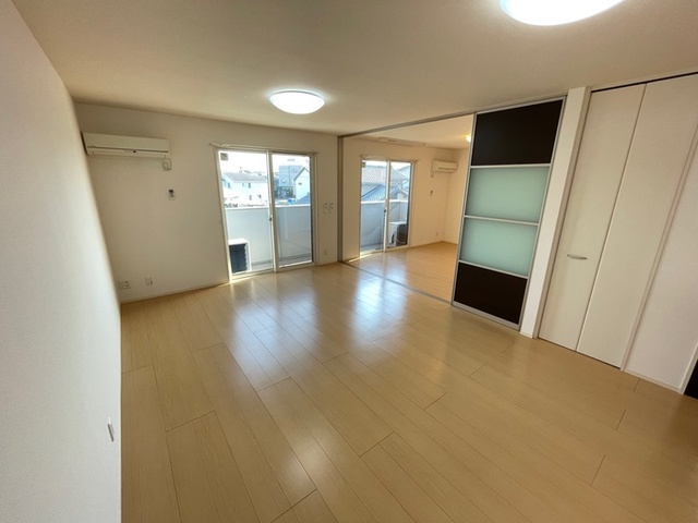 居室・リビング　リビング