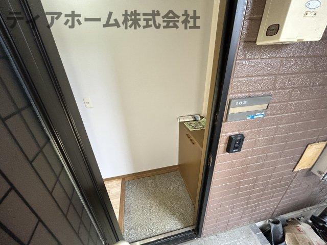 玄関　シンプルで使いやすい玄関です