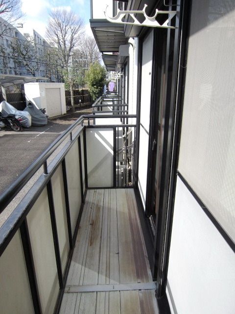 バルコニー　タウンハウジング府中店まで