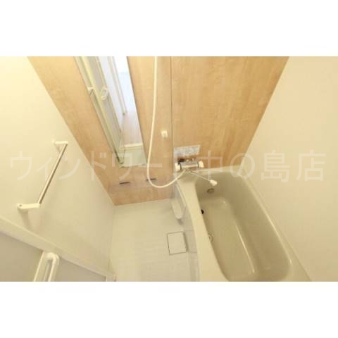 バス・シャワールーム　詳細は、ウィンドワード中の島店までご相談下さい。