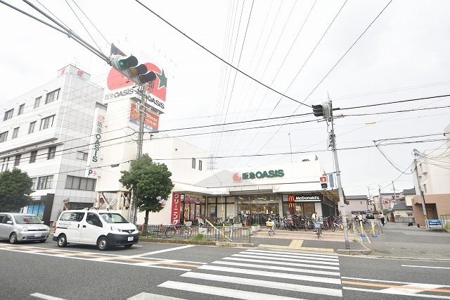 スーパー　阪急オアシス　茨木駅前店（スーパー）まで181m