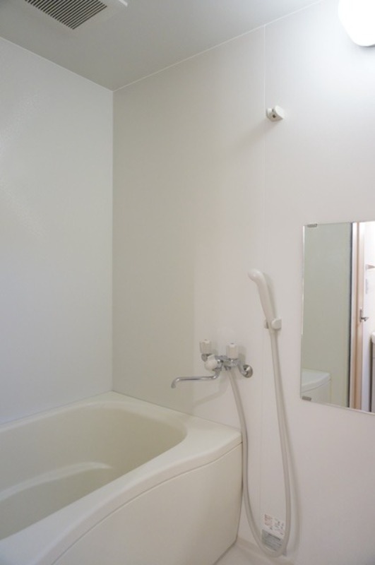 バス・シャワールーム　図面と現状に相違がある場合には現状を優先