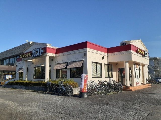 飲食店　ガストつくばテクノパーク桜店（飲食店）まで1300m