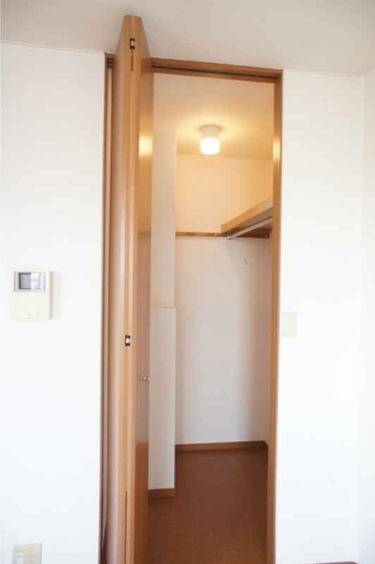 収納　図面と現状に相違がある場合には現状を優先