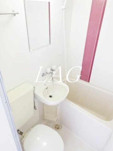 バス・シャワールーム　お風呂です。