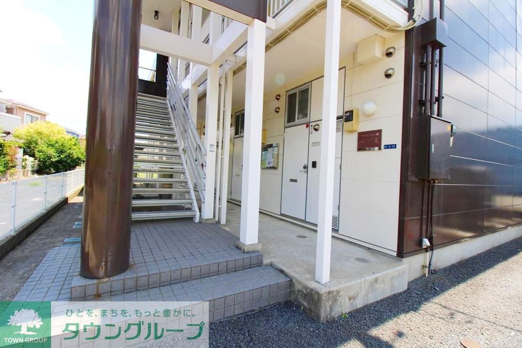 エントランス　エントランス