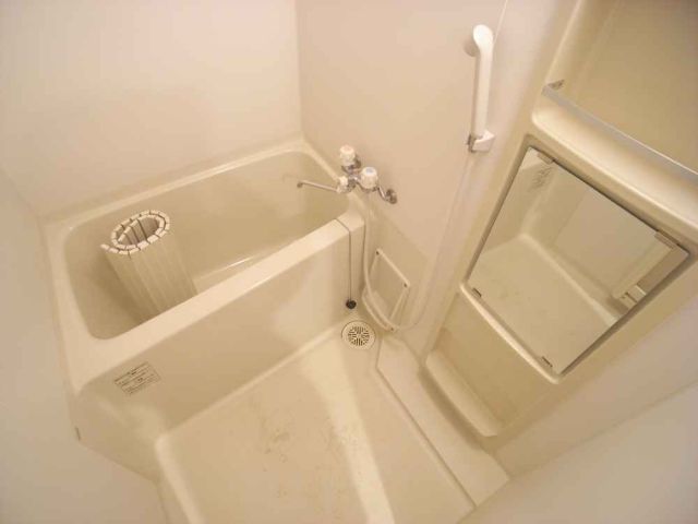 バス・シャワールーム　お風呂