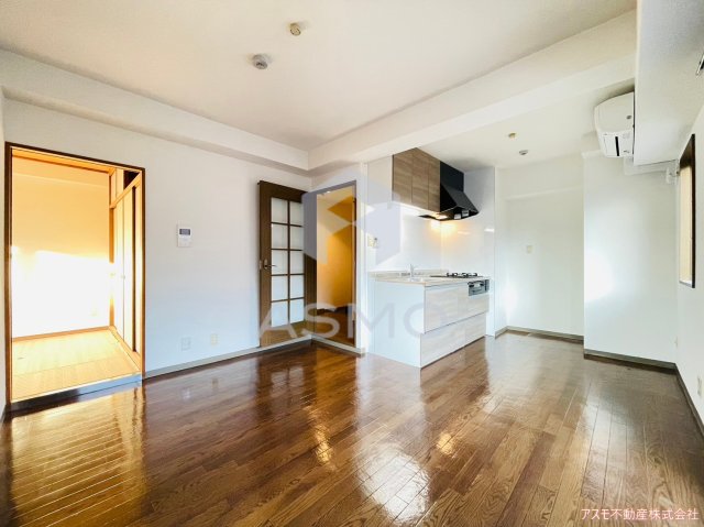 居室・リビング　同マンション別部屋　参考写真