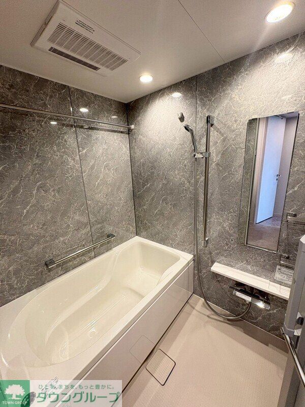 バス・シャワールーム　バス