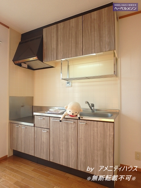 キッチン　●２口ガスコンロ設置可のキッチンスペース。