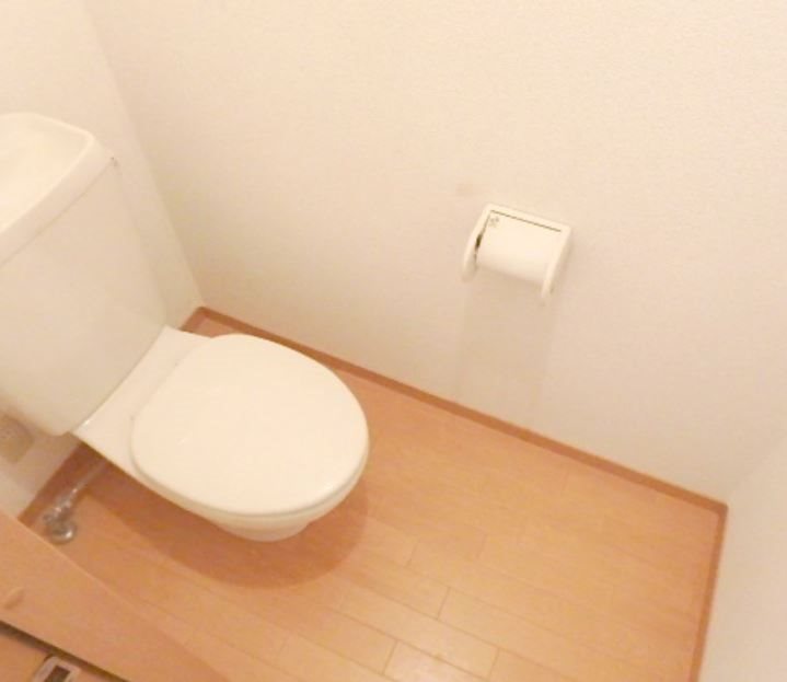 トイレ　※他部屋参照・現況優先