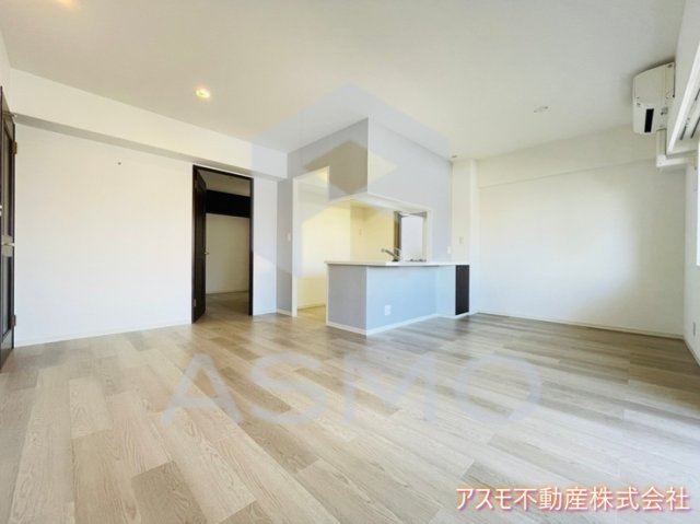 居室・リビング　同マンション別部屋　参考写真