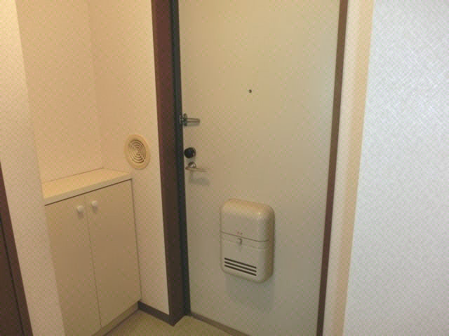 玄関　玄関※同棟別室参考写真