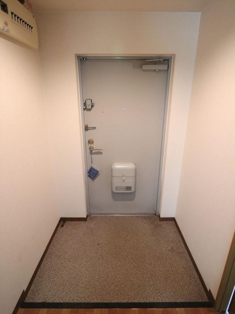 玄関　広めの玄関