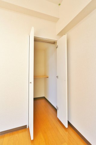 収納　参考写真（同物件別部屋）