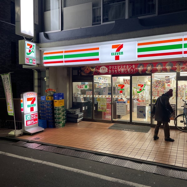 コンビニ　セブンイレブン高田馬場4丁目店（コンビニ）まで154m
