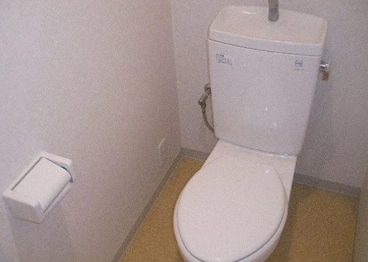 トイレ　別部屋参考写真