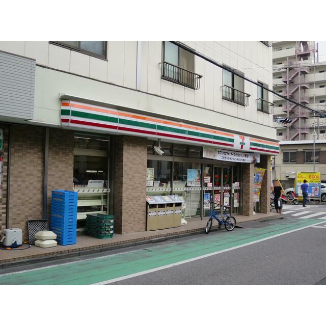 コンビニ　セブンイレブン蕨中央１丁目店（コンビニ）まで101m