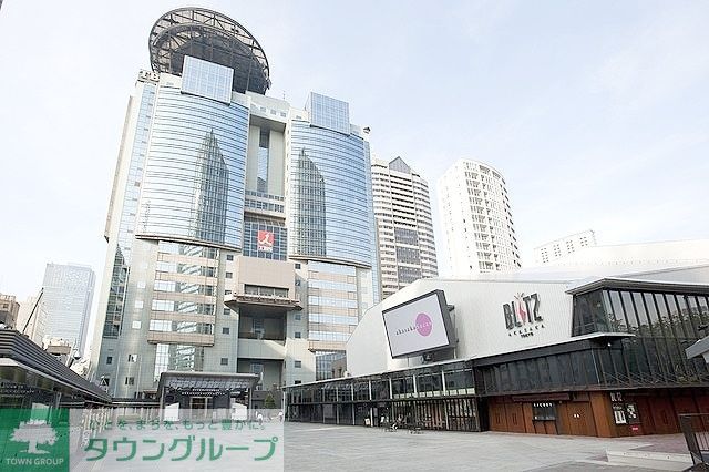 ショッピングセンター　赤坂サカス（ショッピングセンター）まで583m
