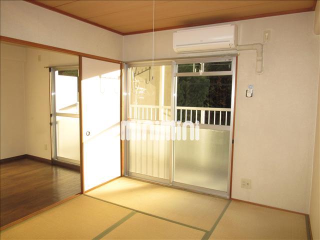 居室・リビング　居室、エアコン