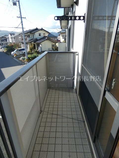 バルコニー　参考：202号室（内装・設備が異なる場合があります。）